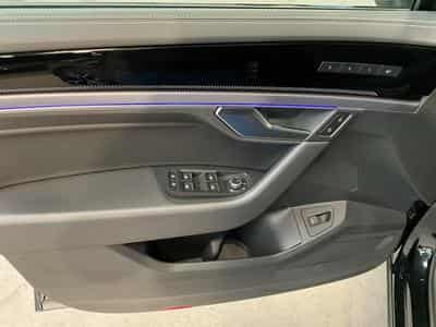 VW Touareg R-Line+4M+Black-Style+Pano+AHK+Stand-H.+DYNAUDIO (2024) - Photo 10