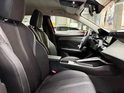 Peugeot 308 (2025) - Photo 8