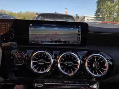 Mercedes A 200 BERLINE DCT AMG-LINE 163CV Essence (2023) - Photo 15