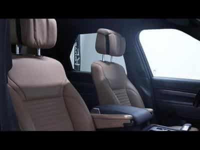 Land-Rover Discovery D300 Metropolitan Edition 7 places (2022) - Foto 14