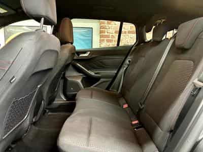 Ford Focus Focus SW 1.5 EcoBlue 116cv Auto ST-LINE X (2025) - Foto 6