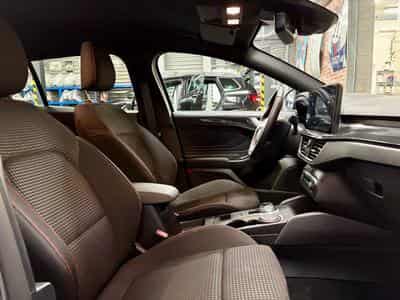 Ford Focus Focus SW 1.5 EcoBlue 116cv Auto ST-LINE X (2025) - Foto 8