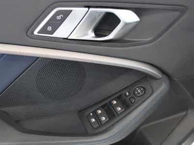 BMW 118 i M SPORT PAKET PANO CUIR NAVI 1 HAND (2020) - Photo 8