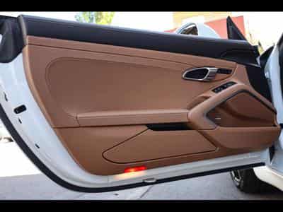 Porsche 911 .2 911 CARRERA S CABRIOLET PDK – WHITE (2016) - Photo 8