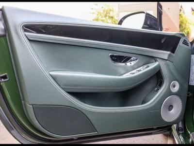 Bentley Continental GT III S V8 COUPE – BRITISH RACING GREEN 4 - CARBON EXTERIOR PA (2023) - Photo 10