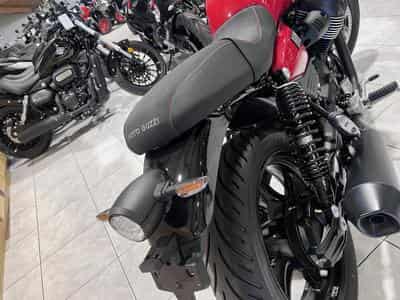 Moto Guzzi V7 SPORT (2026) - Photo 5