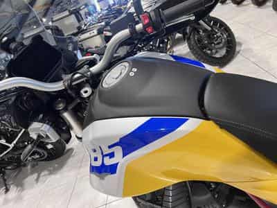 Moto Guzzi V85 TT (2026) - Photo 6