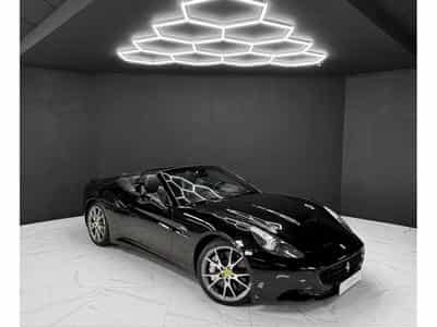 Ferrari California V8 4.3 (2010) - Photo 7
