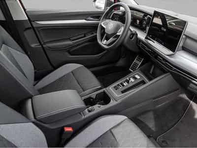 VW Golf (2026) - Photo 7