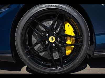 Ferrari Roma SPIDER 3.9 V8 620 - BLU POZZI 520 – FULL PPF (2026) - Foto 8