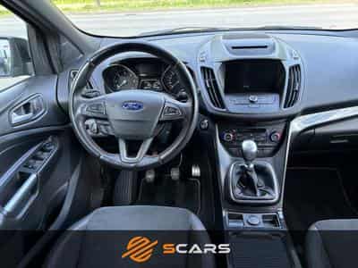 Ford Kuga 2.0 TDCi  150cv ST-LINE 4x4 (2018) - Photo 12