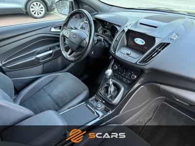 Ford Kuga 2.0 TDCi  150cv ST-LINE 4x4 (2018) - Photo 6