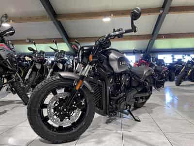 Indian Scout Bobber Ltd + Tech Heavy Metal (2026) - Photo 2