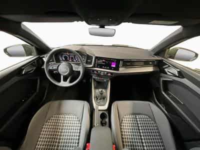 Audi A1 SB+Advanced+25TFSI+RearView+LED (2025) - Photo 2