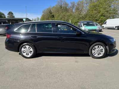 Skoda Octavia SW 1.0 TSI eTec DSG 110 (2021) - Foto 4