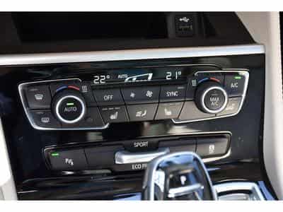 BMW 218 dA Luxury Line PANO CUIR MEMO HARMAN HUD LANE ATT RMQ (2020) - Foto 14