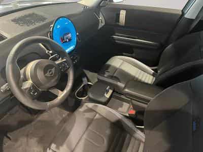 MINI Cooper Countryman ALL4 (2025) - Photo 9