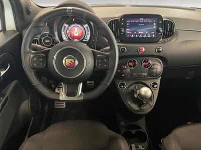 Abarth 500 595 (2023) - Photo 14