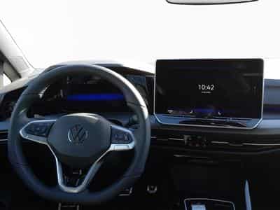 VW Golf R-Line (2026) - Photo 13