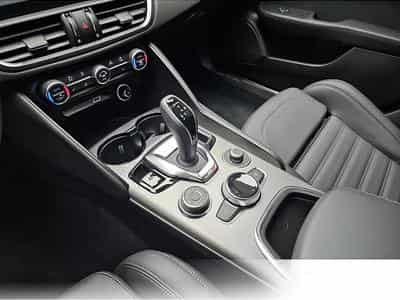 Alfa-Romeo Giulia (2026) - Photo 11