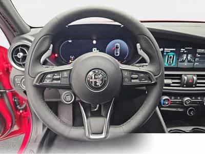 Alfa-Romeo Giulia (2026) - Photo 12