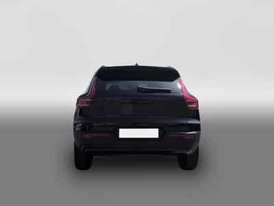 Volvo XC40 (2025) - Photo 4