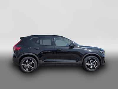 Volvo XC40 (2025) - Photo 6
