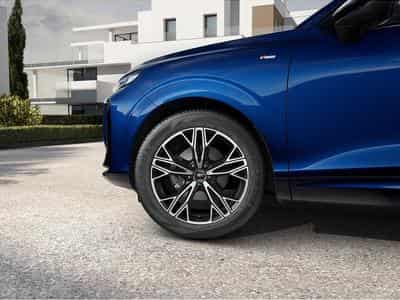 Audi Q3 (2024) - Photo 6