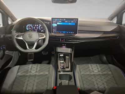 VW Golf Golf VIII R-Line (2025) - Photo 12