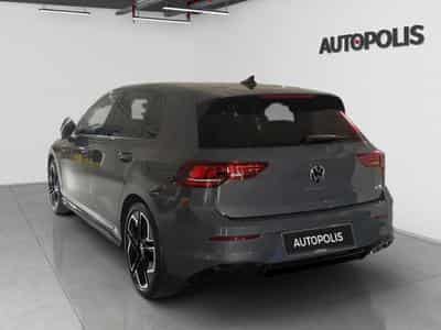 VW Golf Golf VIII R-Line (2025) - Photo 6