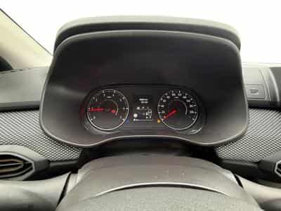 Dacia Sandero 1.0 Tce Stepway Expression CVT NBI (2024) - Photo 11