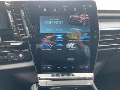 Renault Austral 1.2 TCe MHEV Techno (2023) - Photo 11