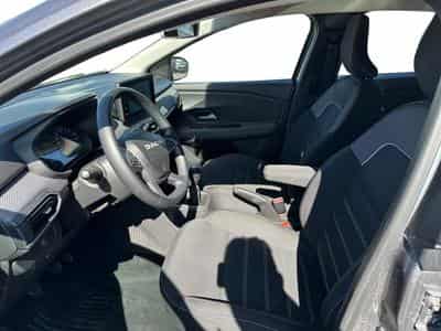 Dacia Sandero 1.0 Stepway Expression TCe 90 (2024) - Photo 7