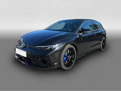 VW Golf (2025) - Photo 1