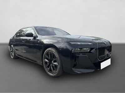 BMW M1 (2026) - Foto 3