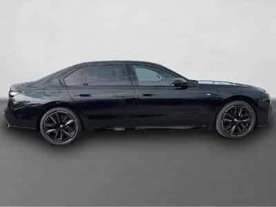 BMW M1 (2026) - Foto 4
