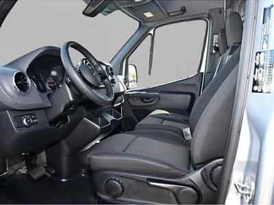 Mercedes Sprinter (2025) - Photo 5