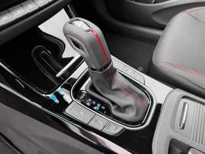 Hyundai i30 1.5 T-GDI 150 DCT N-Line (2026) - Photo 15