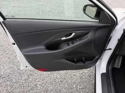 Hyundai i30 1.5 T-GDI 150 DCT N-Line (2026) - Photo 5