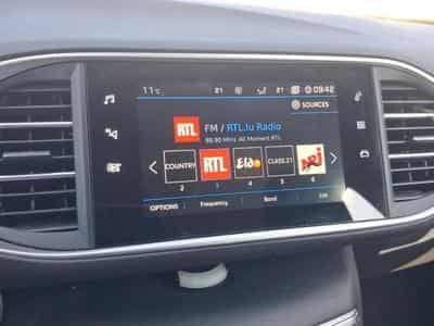 PEUGEOT 308 1.5 BlueHDi 130ch S&S Active (2021) - Foto 9