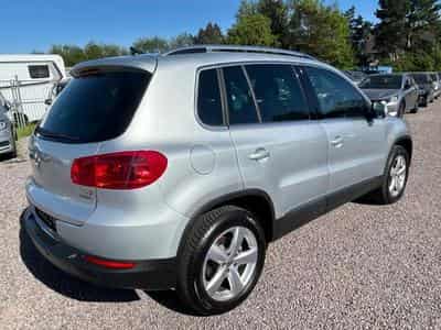VW Tiguan Tiguan Sport &amp; Style BMT *Navi*Bi-Xenon*Alcantar (2013) - Photo 4