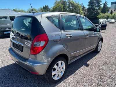 Mercedes A 160 A 160 Avantgarde*Automatik*PDC*Teilleder*SHZ*Eu5 (2010) - Photo 4