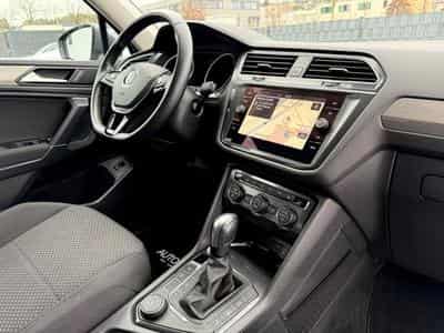 VW Tiguan Tiguan Allspace R Line 2.0 TSI DSG 4Motion (2019) - Photo 11