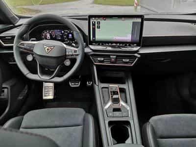 Cupra Formentor 2.0 TSi DSG 333 Facelift 4DRIVE (2025) - Photo 4