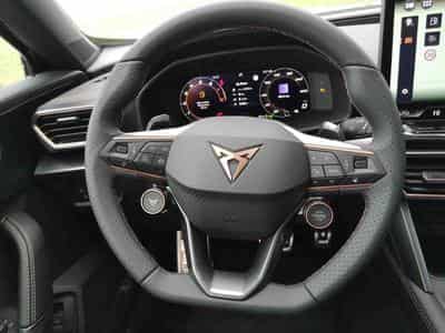 Cupra Formentor 2.0 TSi DSG 333 Facelift 4DRIVE (2025) - Photo 8