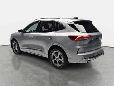 Ford Kuga 1.5 EcoBoost 186 Auto ST-Line (2025) - Photo 5
