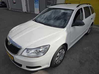 Skoda Octavia Combi 1.6 Tdi 105 CV Garantie 12 Mois (2011) - Photo 3