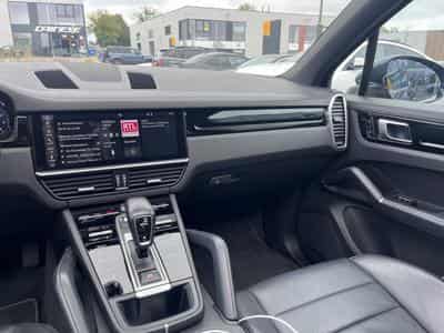 Porsche Cayenne 3.0 V6/PANORAMA/KAMERA/21/1ST HAND/VOLL SERVICE (2018) - Photo 8