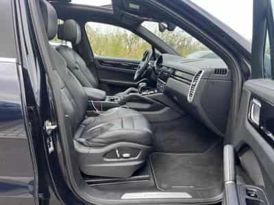 Porsche Cayenne 3.0 V6/PANORAMA/KAMERA/21/1ST HAND/VOLL SERVICE (2018) - Photo 9