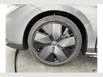 VW Passat Variant R-Line (2026) - Foto 11